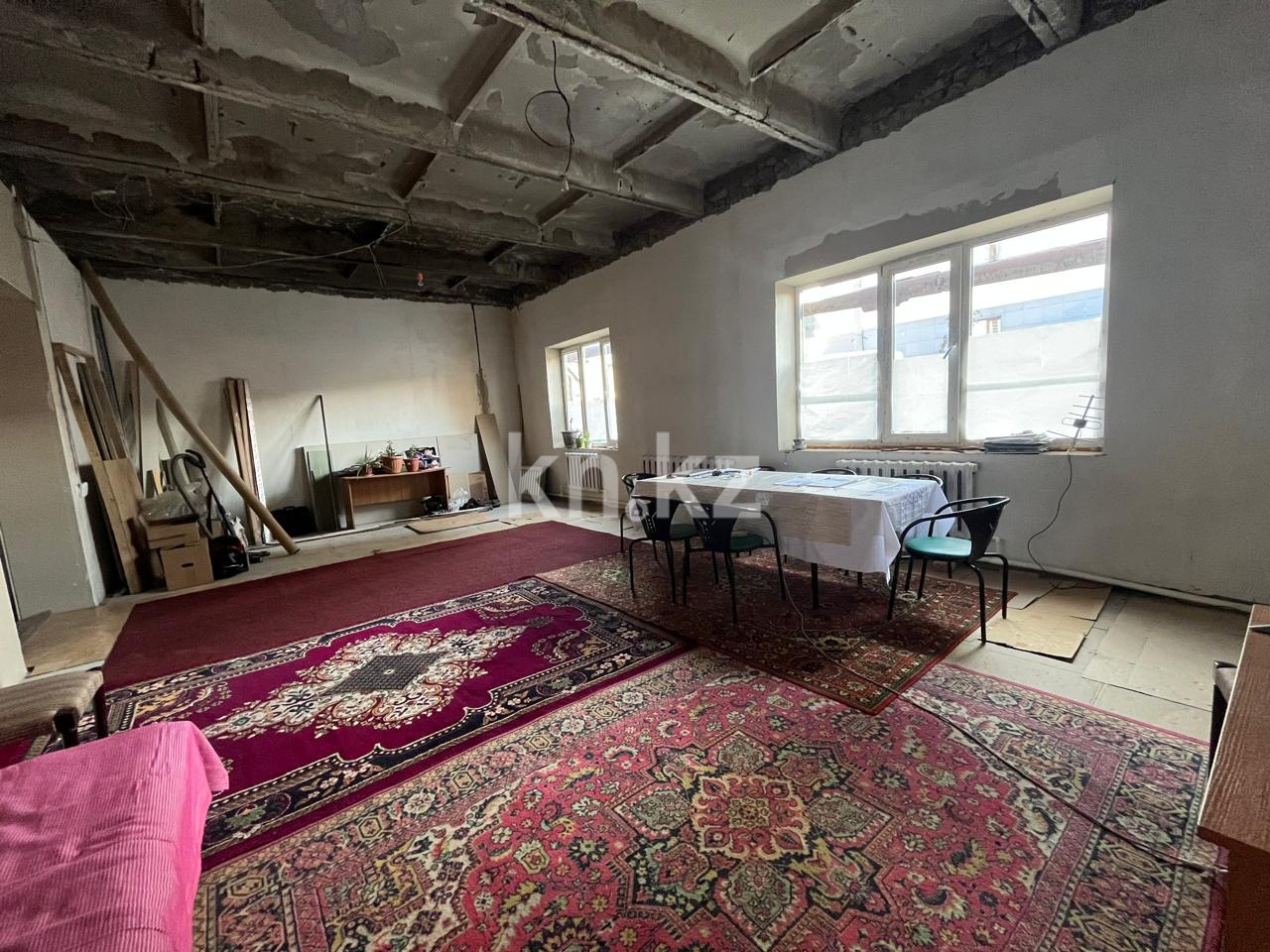 Продажа 4-комнатного дома, 246 м², ул. Чижевского в Караганде - фото 3