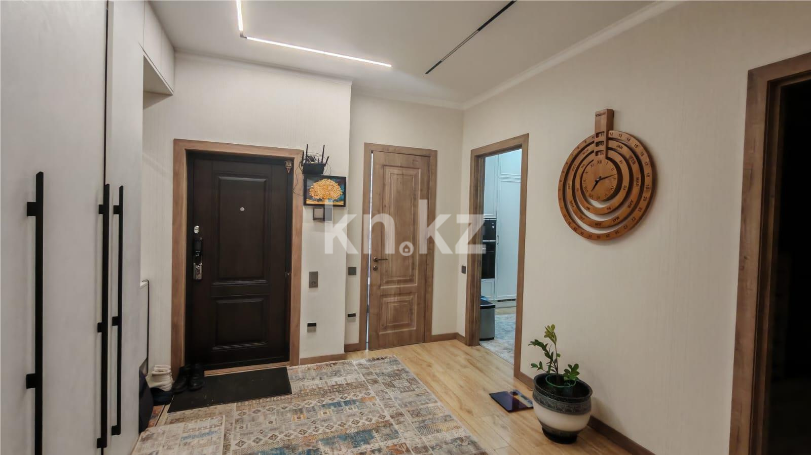 Продажа 4-комнатной квартиры, 123 м², ул. Дюсембекова в Караганде - фото 17