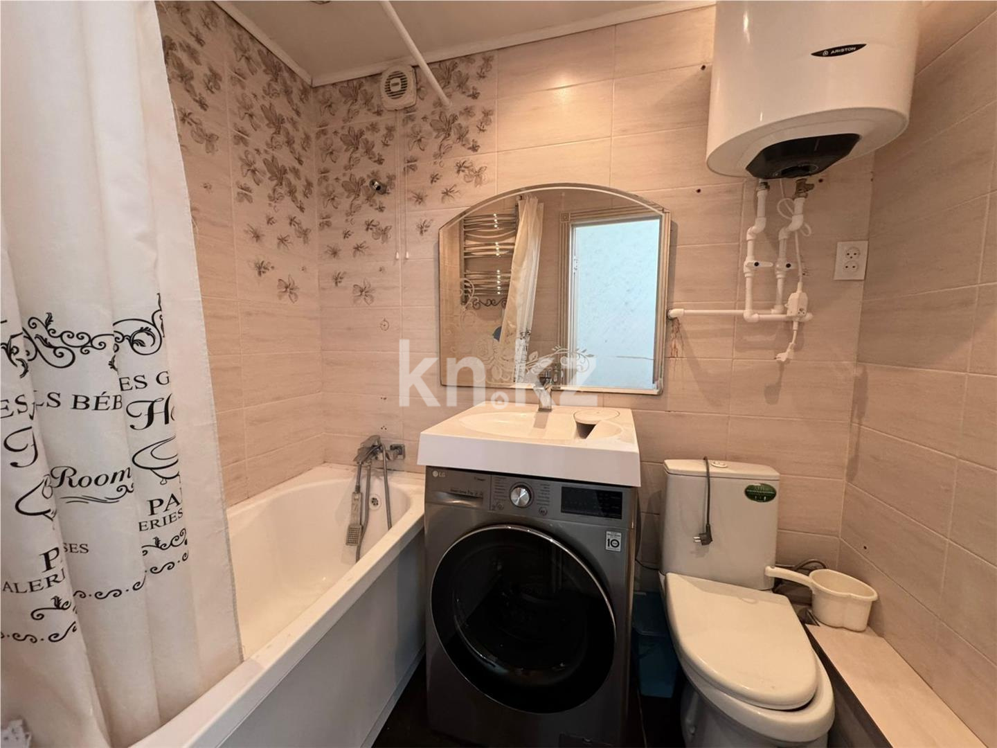 Продажа 3-комнатной квартиры, 64 м², 6-й мкр. в Караганде - фото 7