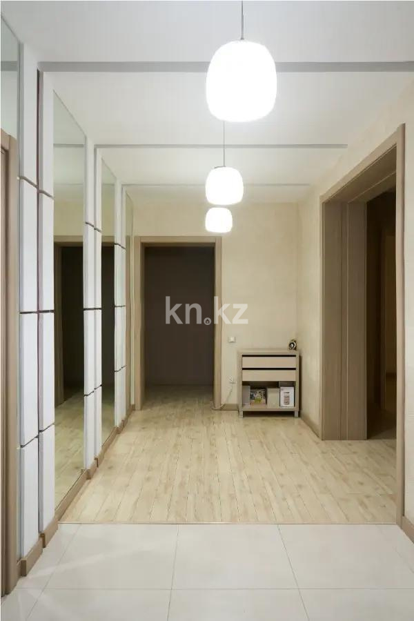 Продажа 4-комнатной квартиры, 160 м², ул. Ходжанова, дом  81 в Алматы - фото 8