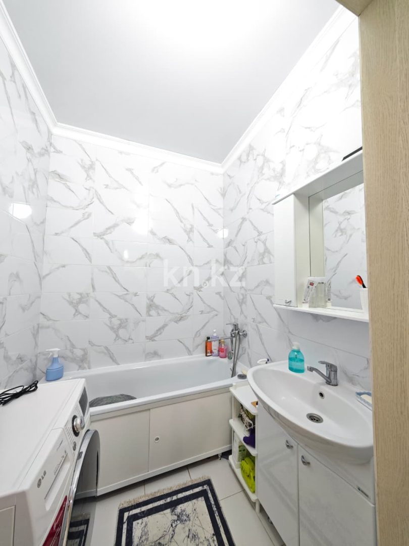 Продажа 3-комнатной квартиры, 77 м², пр. Шахтеров, дом  52б в Караганде - фото 13