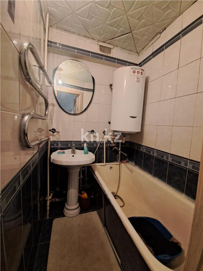Продажа 2-комнатной квартиры, 47 м², 16-й мкр. в Караганде - фото 8