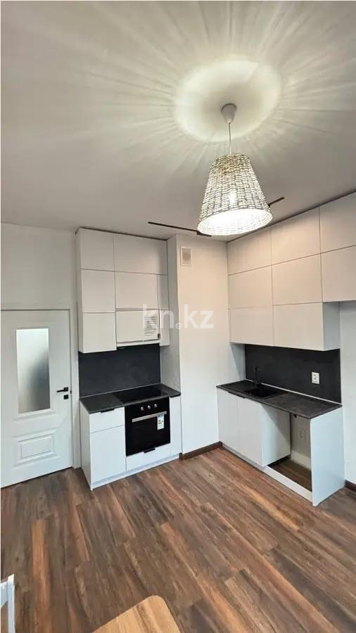 Продажа 2-комнатной квартиры, 58 м², ул. Жарокова, дом  218 в Алматы - фото 4
