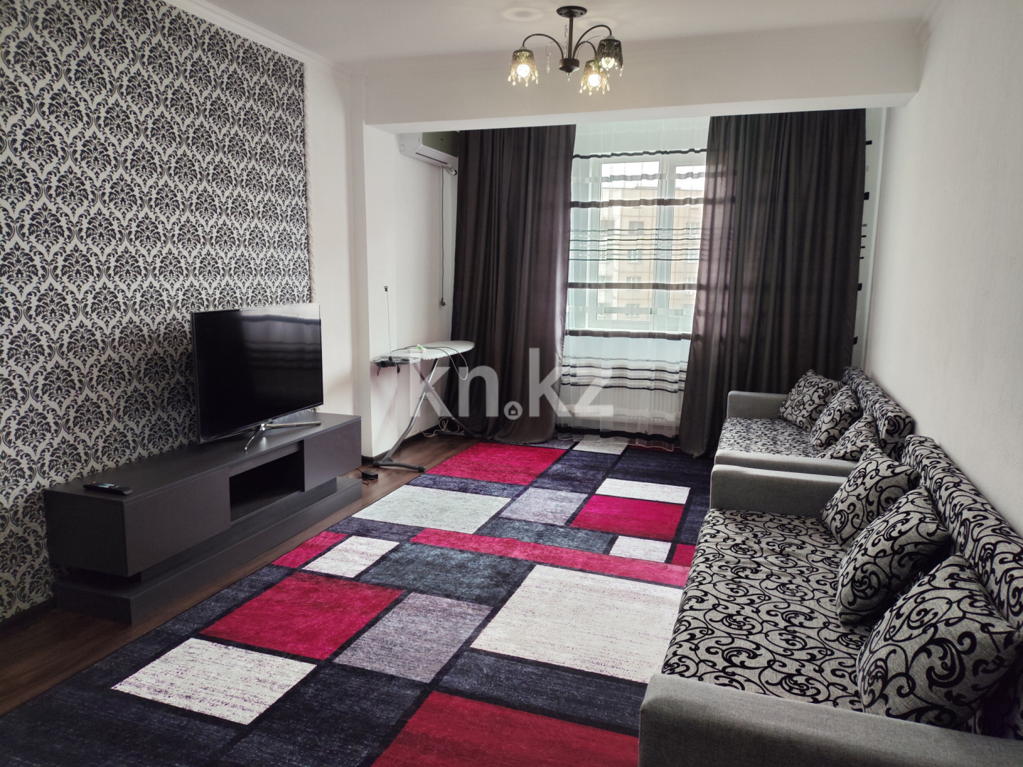 Аренда 2-комнатной квартиры, 46 м², мкр-н Жетысу-2, дом  85 - ул. Саина в Алматы