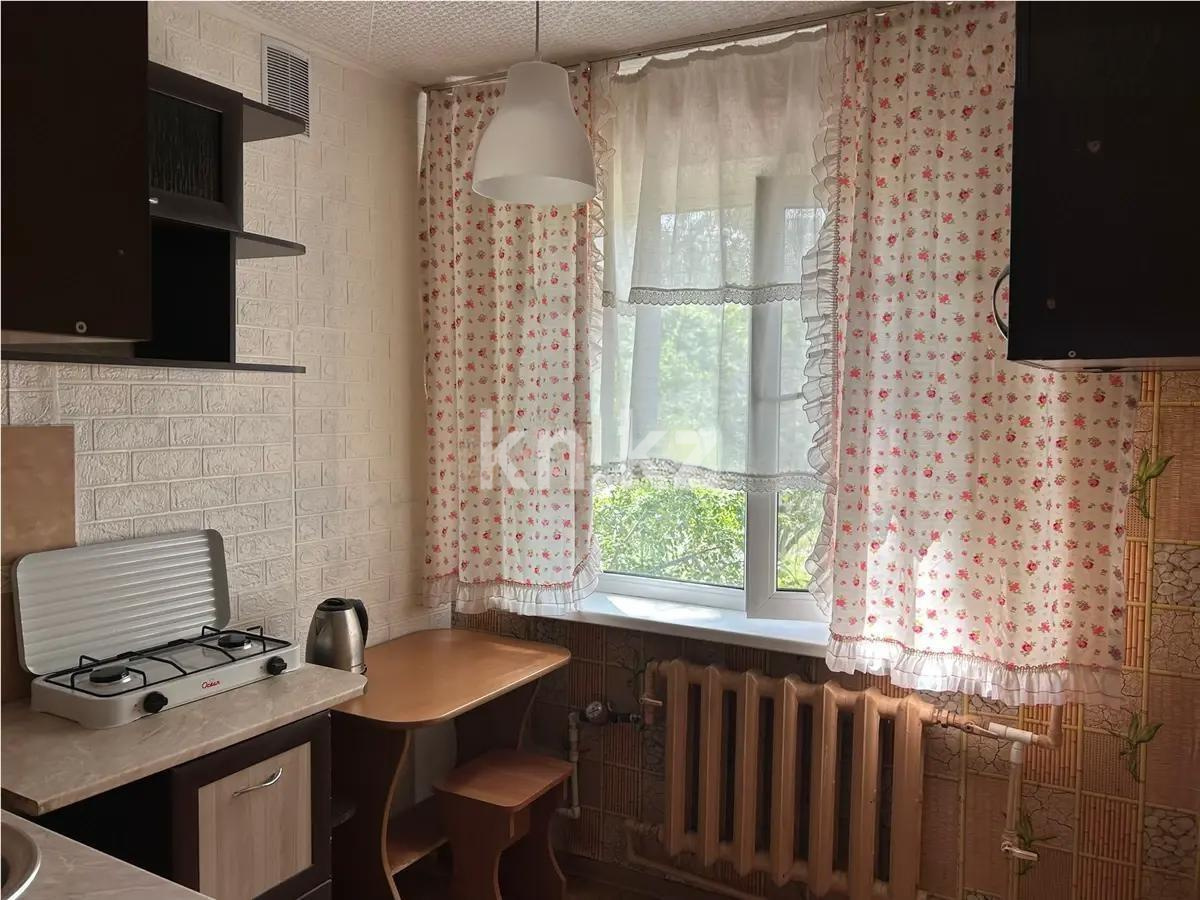 Продажа 2-комнатной квартиры, 48 м², 11а мкр., дом  18 в Караганде - фото 4