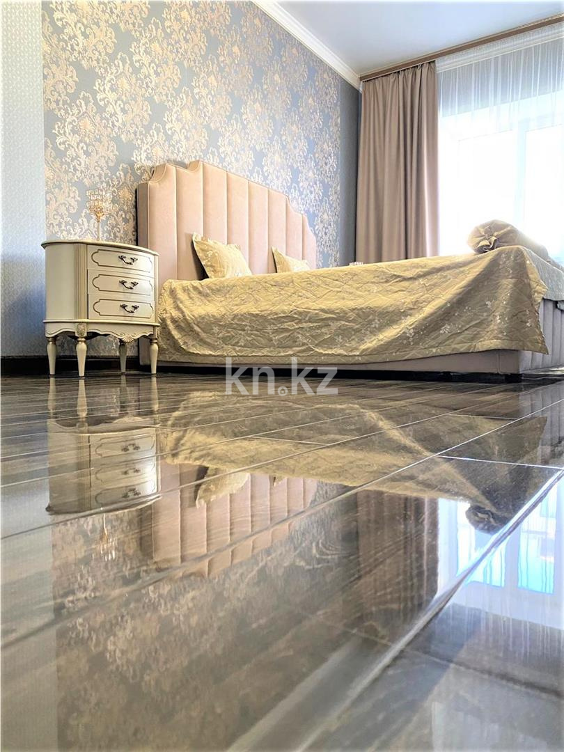 Продажа 3-комнатной квартиры, 116 м², мкр-н Алтын Арка, дом  19 в Караганде - фото 13