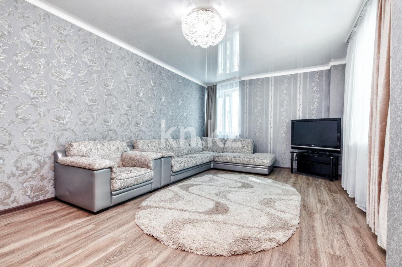 Аренда 3-комнатной квартиры посуточно, 117 м², ул. Сарайшык, дом  5г в Астане