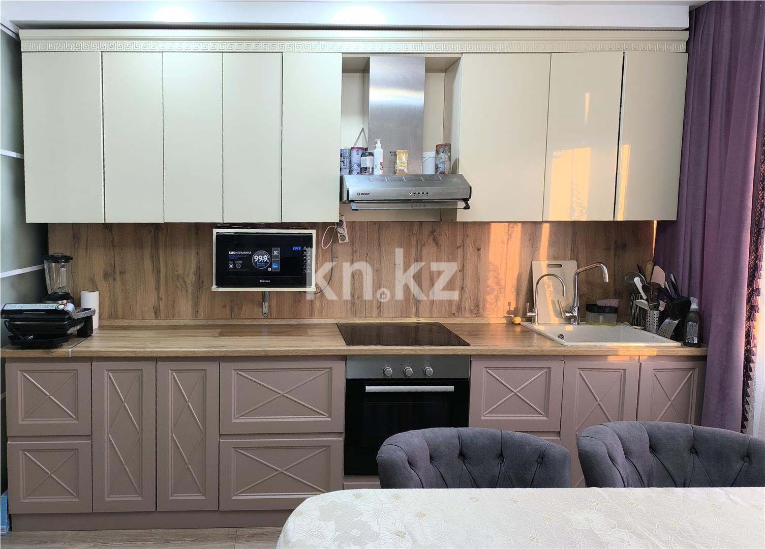 Продажа 3-комнатной квартиры, 106 м², пр. Шахтеров в Караганде - фото 11