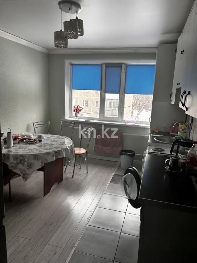 Продажа 5-комнатной квартиры, 83 м², 1 квартал, дом  8 в Караганде - фото 4