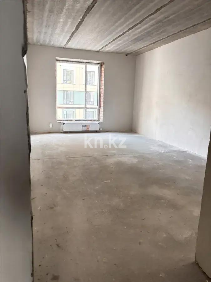 Продажа 3-комнатной квартиры, 95.7 м², ул. Нажимеденова, дом  28 в Астане