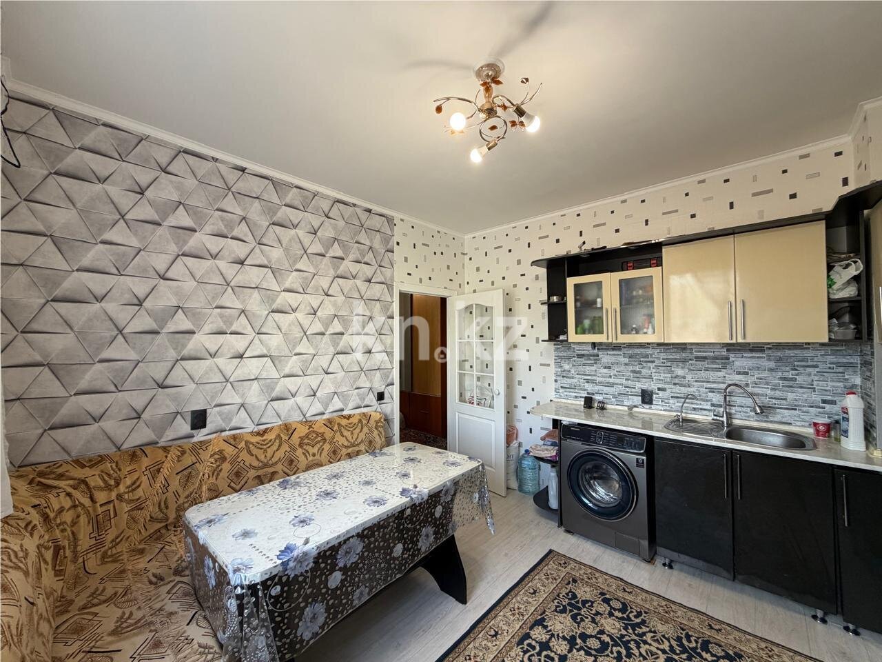 Продажа 3-комнатной квартиры, 81 м² в Караганде - фото 8
