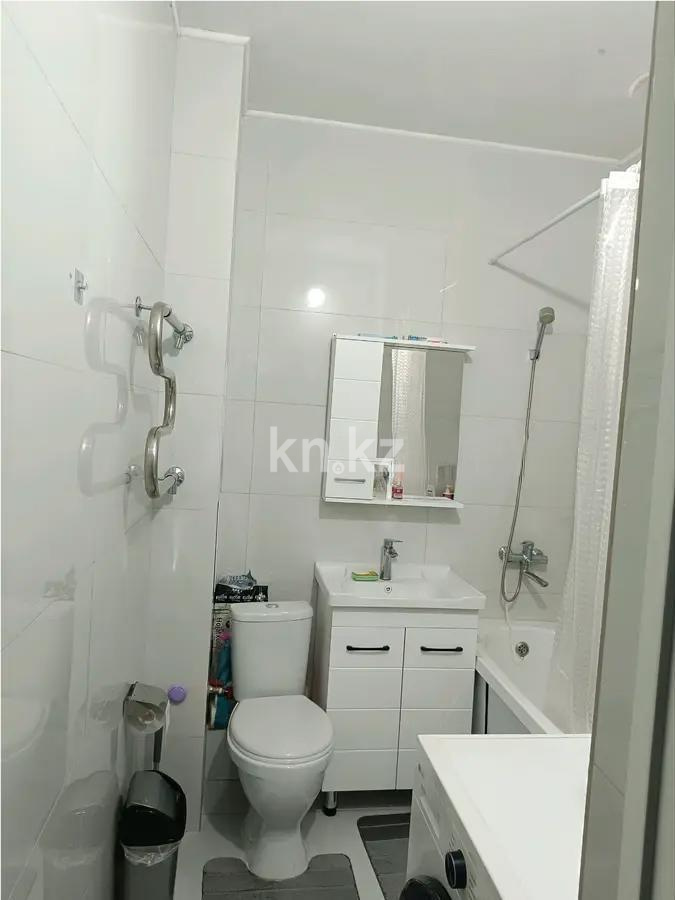 Продажа 1-комнатной квартиры, 40.3 м² в Алматы - фото 3