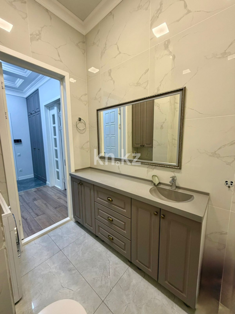 Продажа 4-комнатной квартиры, 122.5 м² в Астане - фото 9