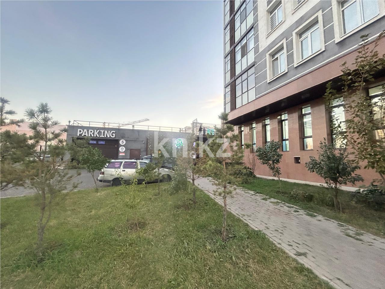 Продажа 4-комнатной квартиры, 134 м², ул. Нарикбаева в Астане - фото 21