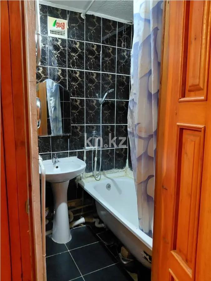 Продажа 2-комнатной квартиры, 45 м², ул. Дукенулы, дом  26 в Астане - фото 5