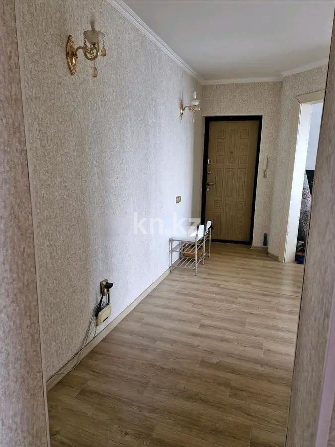 Продажа 3-комнатной квартиры, 63 м², мкр-н Орбита-1, дом  4/8 в Караганде - фото 5