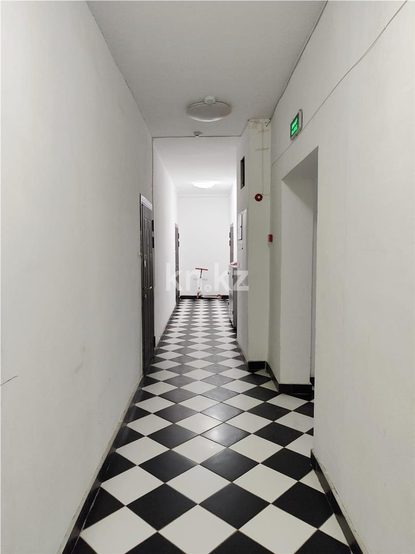 Продажа 4-комнатной квартиры, 108 м², пр. Шахтеров в Караганде - фото 20