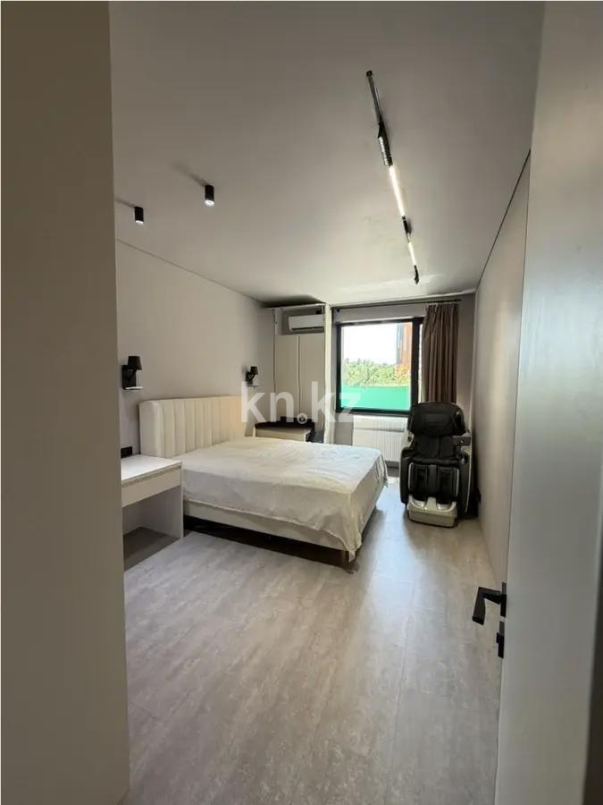 Продажа 2-комнатной квартиры, 70 м² в Алматы