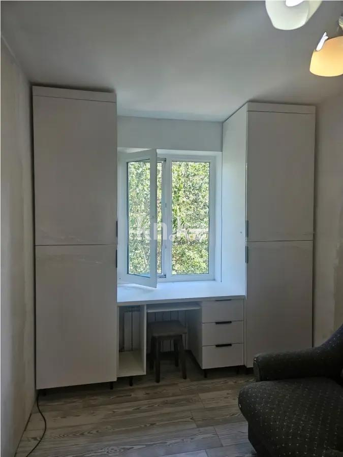 Продажа 3-комнатной квартиры, 60 м², мкр-н Казахфильм, дом  4 в Алматы