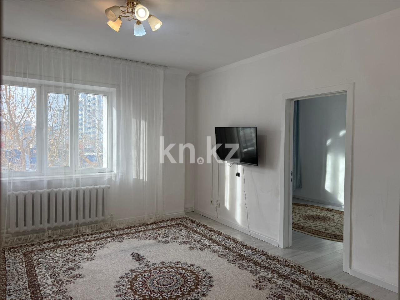 Продажа 3-комнатной квартиры, 74 м², пр. Шахтеров в Караганде - фото 3