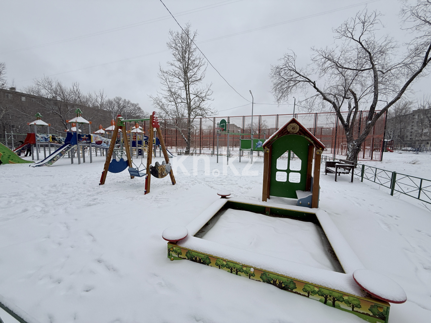 Продажа 2-комнатной квартиры, 46 м², пр. Строителей, дом  25 в Караганде - фото 15