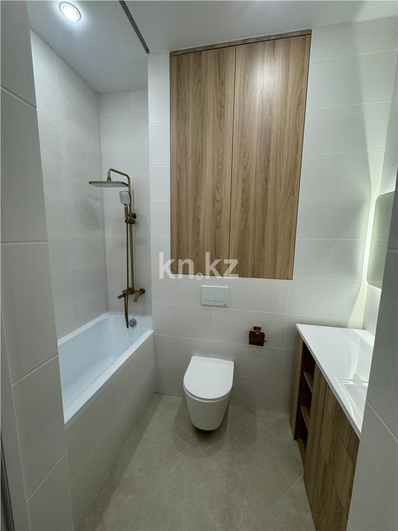 Продажа 3-комнатной квартиры, 86 м² в Караганде - фото 15