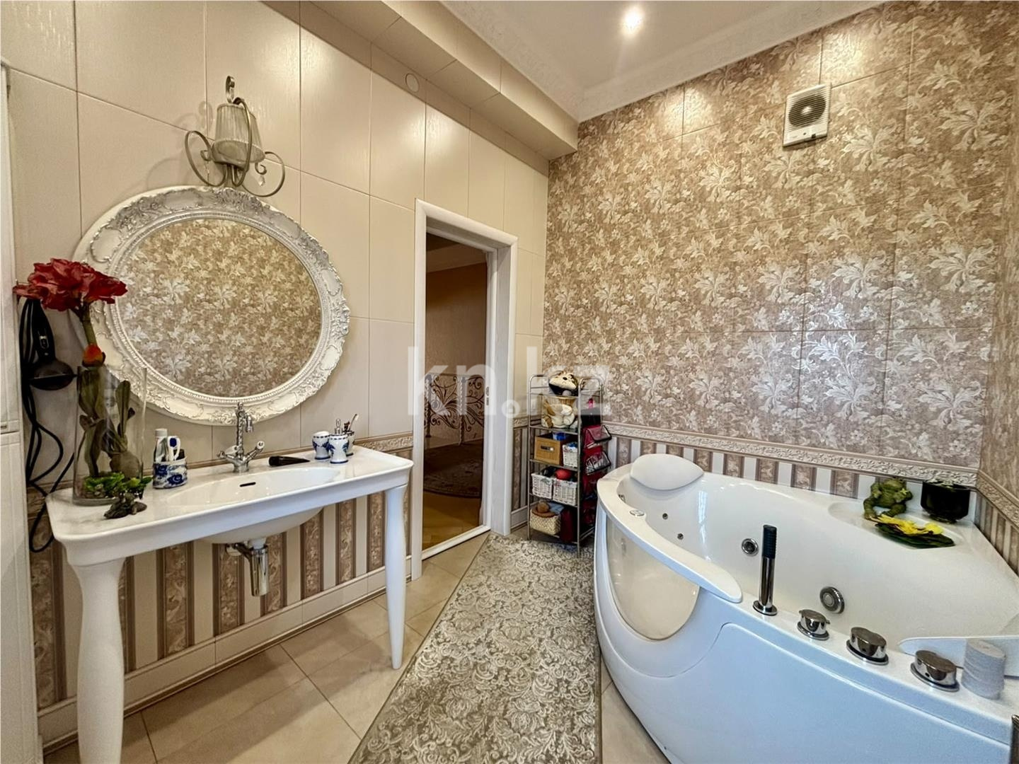 Продажа 9-комнатного дома, 375.7 м² в Караганде - фото 27