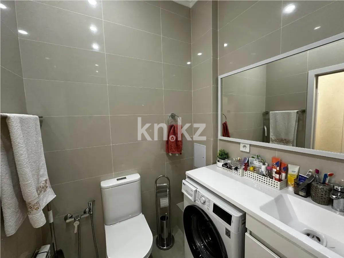 Продажа 2-комнатной квартиры, 65 м², ул. Мухамедханова, дом  21/2 в Астане - фото 4