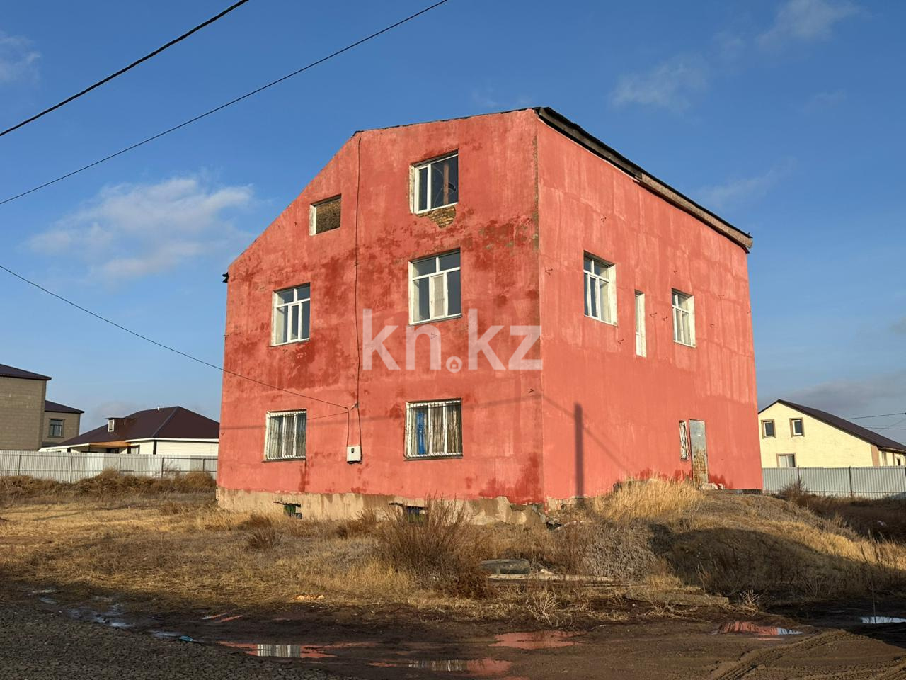 Продажа 8-комнатного дома, 653.4 м² в Караганде - фото 3