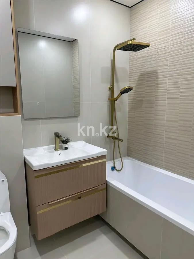 Продажа 2-комнатной квартиры, 53.5 м² в Алматы - фото 4