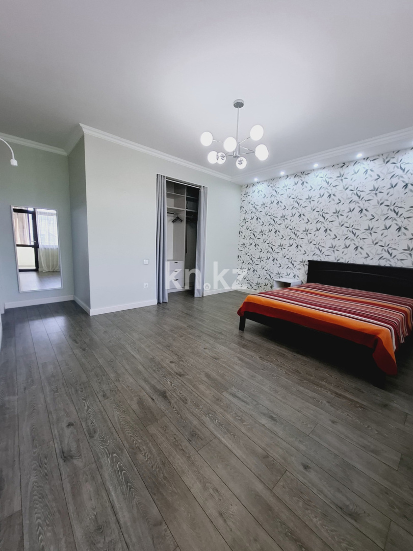 Аренда 3-комнатной квартиры, 130 м², ул. Рахмадиева в Алматы - фото 6