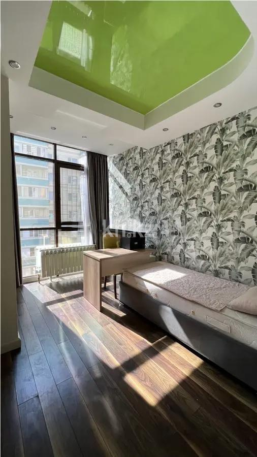 Продажа 4-комнатной квартиры, 140 м² в Алматы - фото 4