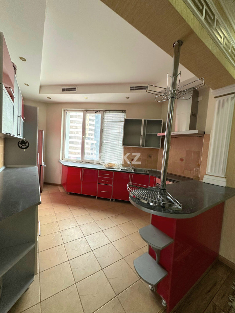 Продажа 5-комнатной квартиры, 250 м² в Шымкенте - фото 11