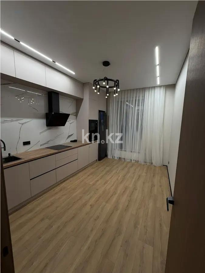 Продажа 1-комнатной квартиры, 38 м², пр. Аль-Фараби, дом  7/3 в Астане - фото 2