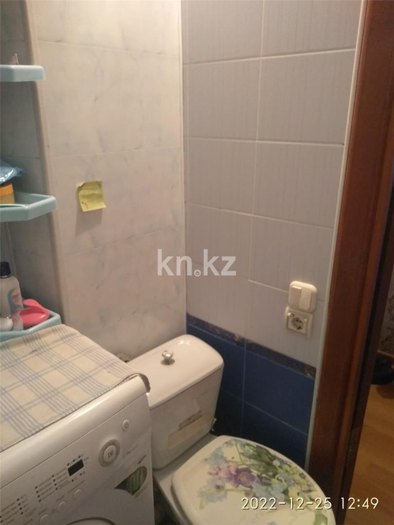 Продажа 3-комнатной квартиры, 59 м², ул. Ерубаева, дом  47 в Караганде - фото 19