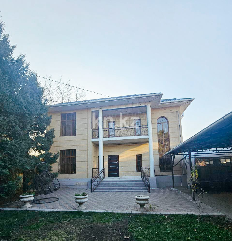 Продажа 5-комнатного дома, 300 м² в Алматы