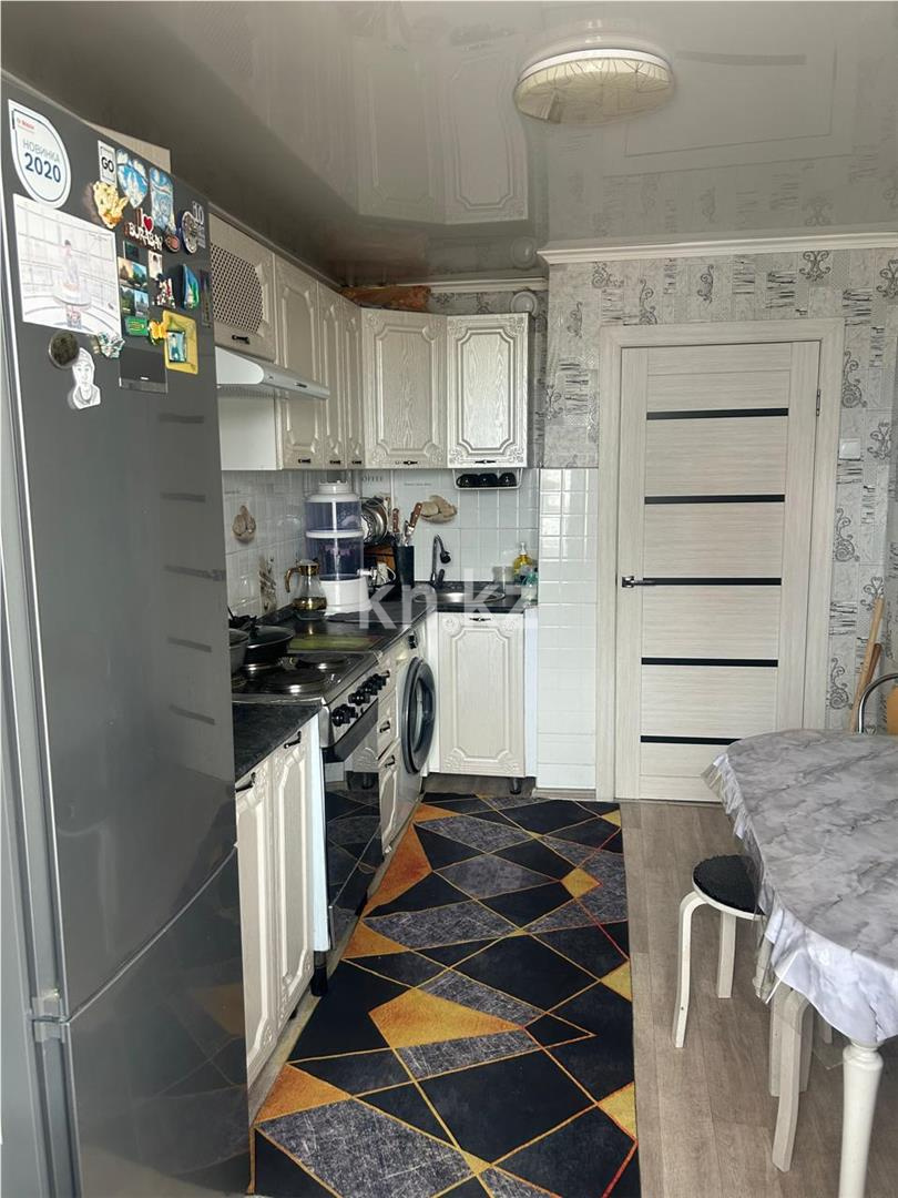 Продажа 3-комнатной квартиры, 63 м² в Караганде