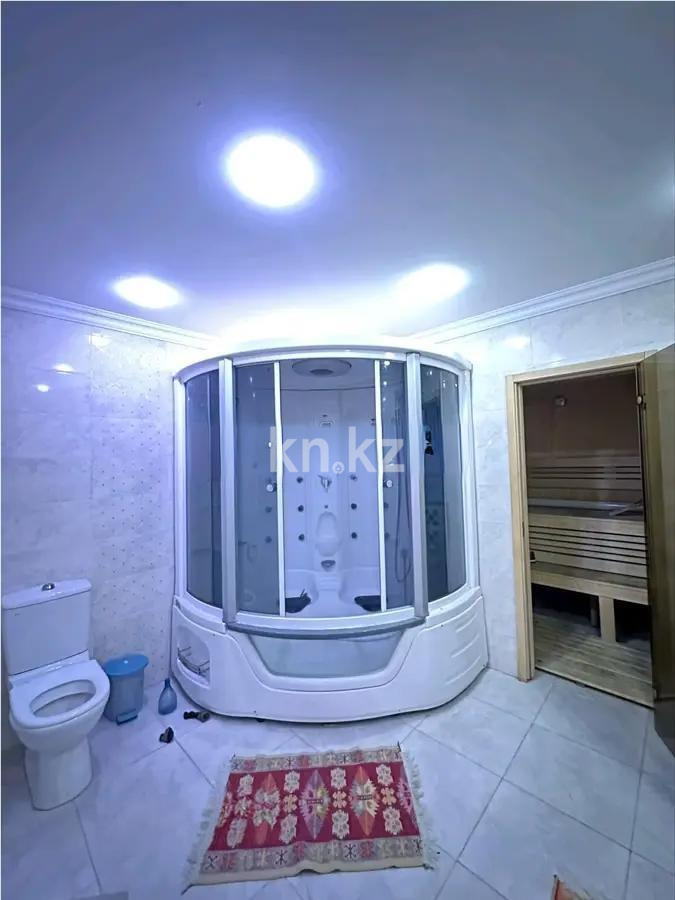 Продажа 6-комнатной квартиры, 220 м², ул. Сауран, дом  3/1 в Астане - фото 3