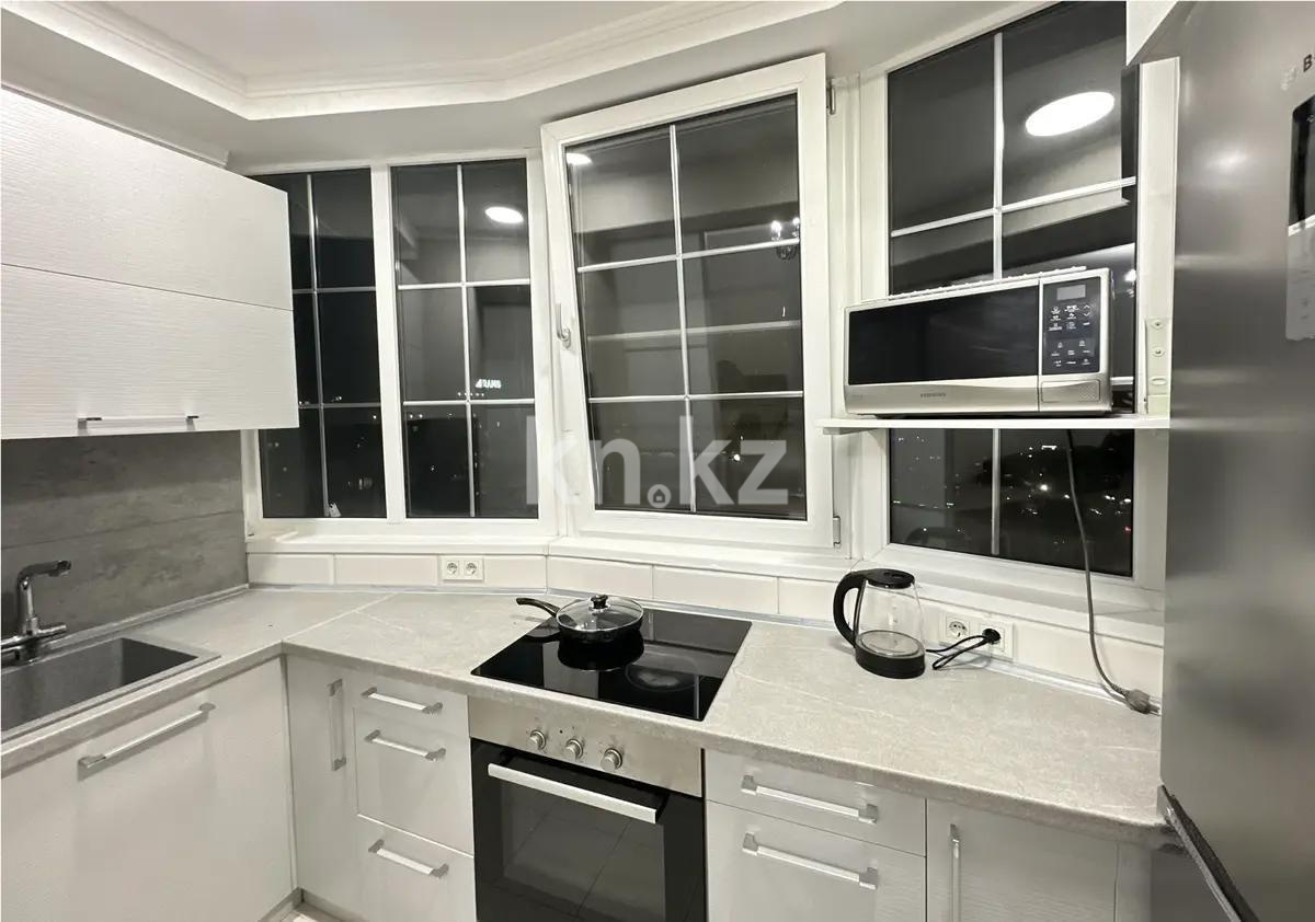 Продажа 2-комнатной квартиры, 42 м², ул. Жарокова, дом  137 в Алматы - фото 5