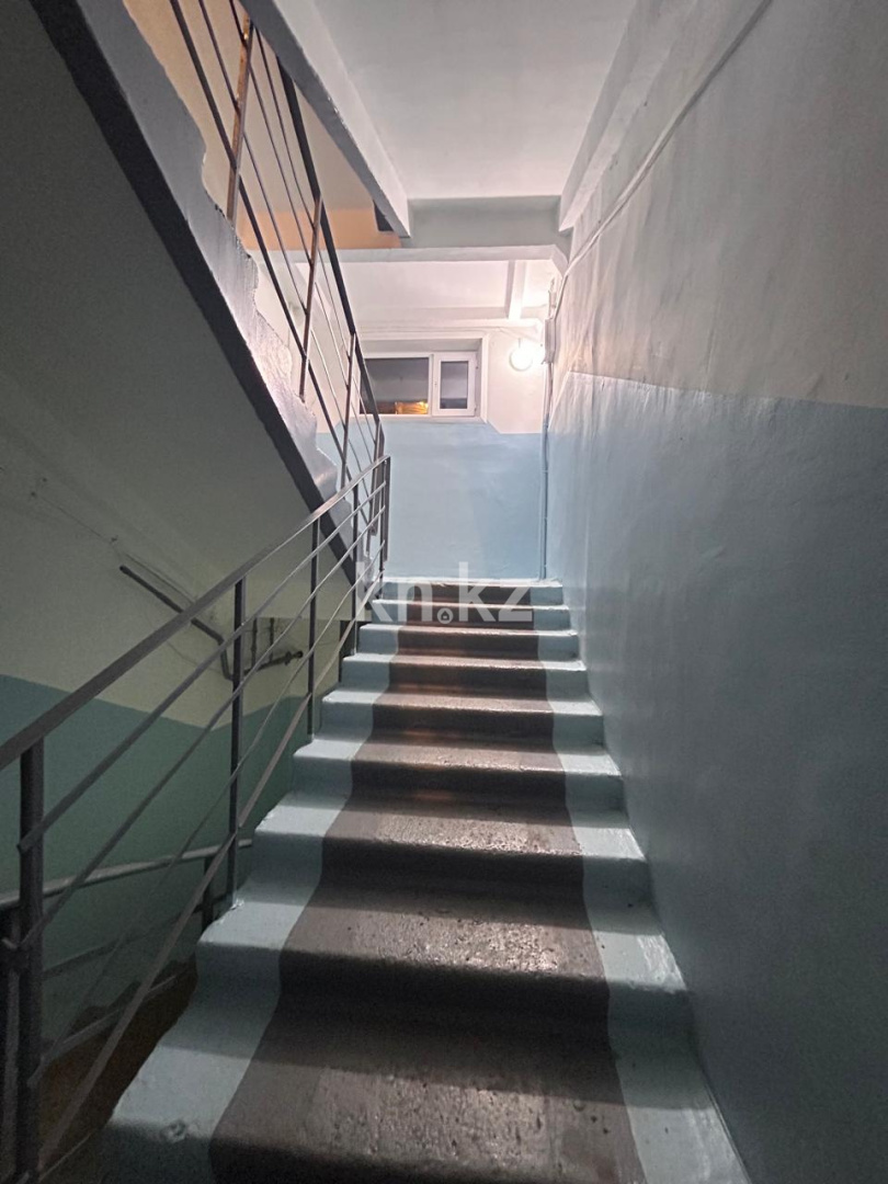 Продажа 1-комнатной квартиры, 30.7 м², мкр. Восток-2 в Караганде - фото 11