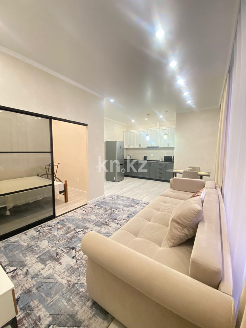 Продажа 2-комнатной квартиры, 44 м², пр. Шахтеров, дом  52б в Караганде - фото 3