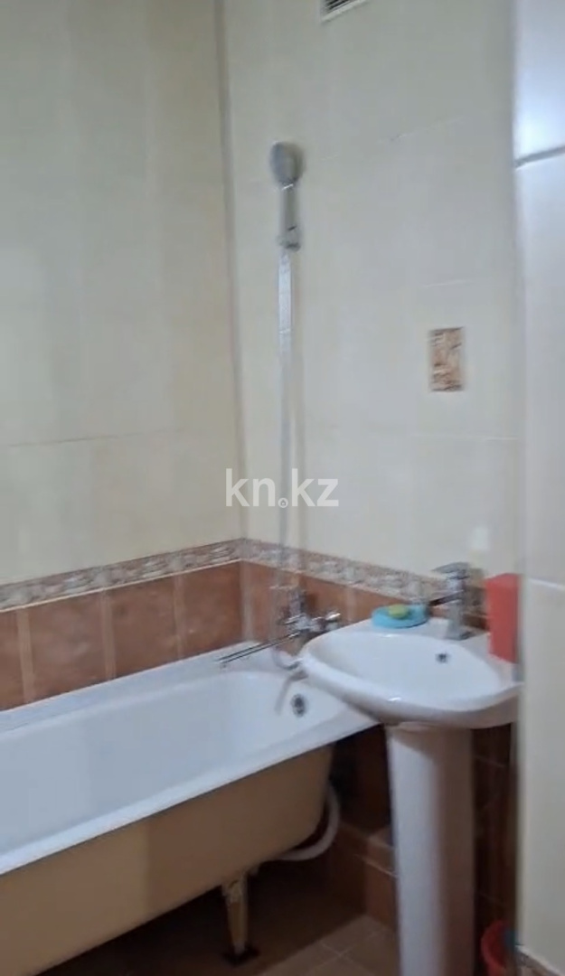 Аренда 1-комнатной квартиры, 50 м² в Астане - фото 6