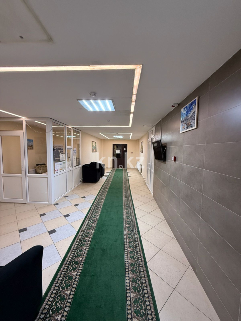 Продажа 4-комнатной квартиры, 106 м², ул. Куанышбаева, дом  9/2 в Астане - фото 4