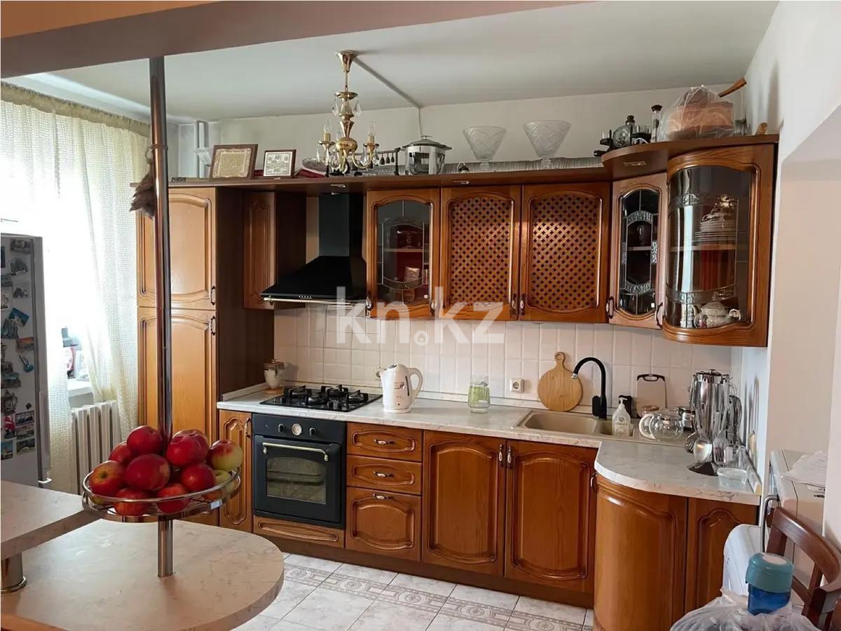 Продажа 4-комнатной квартиры, 111 м², ул. Ракымова, дом  22 в Астане - фото 4