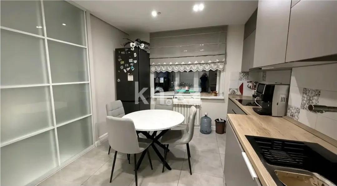 Продажа 3-комнатной квартиры, 97 м² в Караганде - фото 3