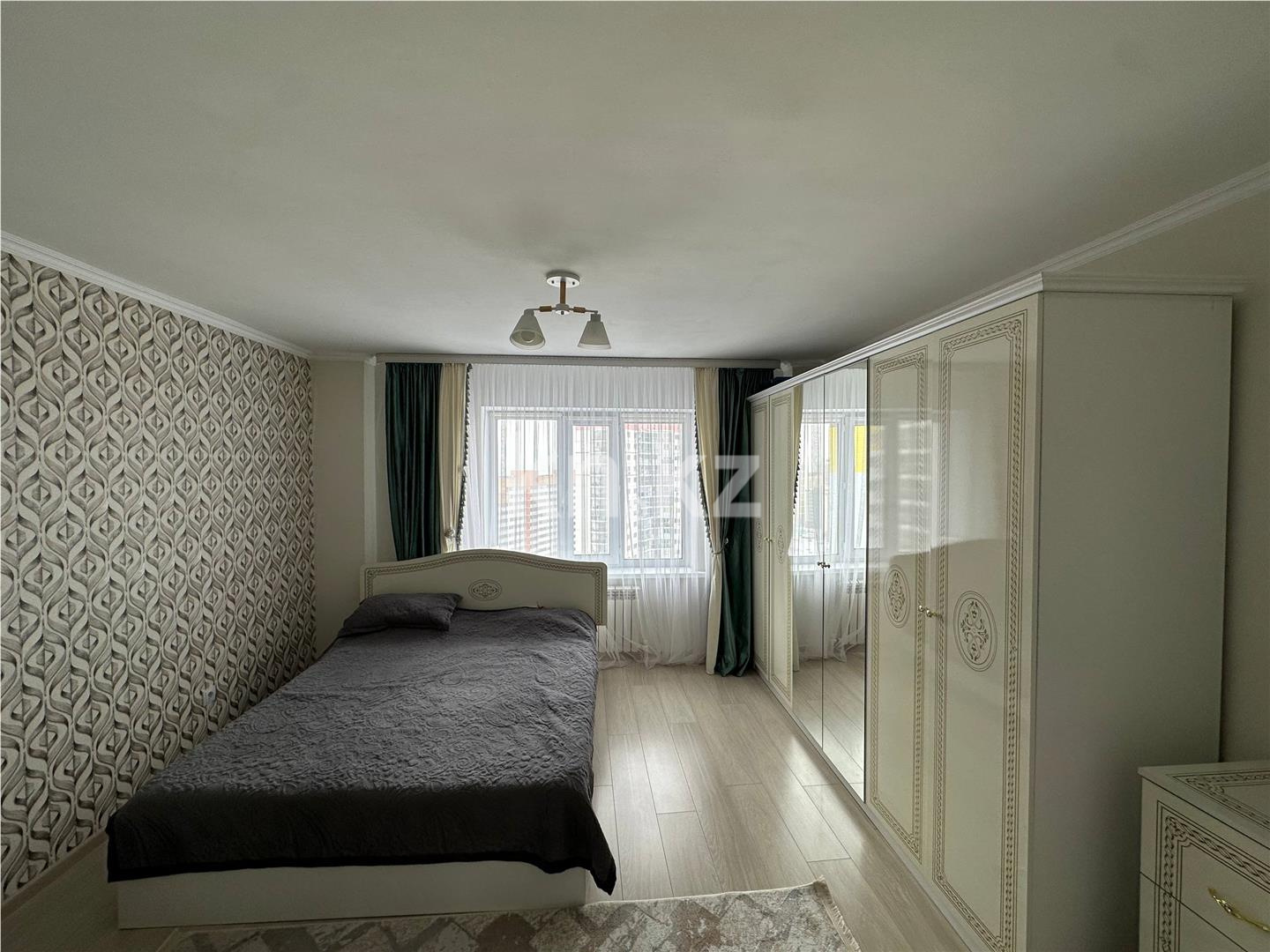 Продажа 2-комнатной квартиры, 70 м², ул. Ашимова, дом  26 в Караганде - фото 7