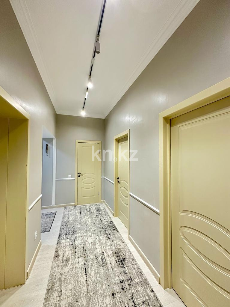 Аренда 3-комнатной квартиры, 110 м², ул. Бокейхана, дом  27 в Астане - фото 6