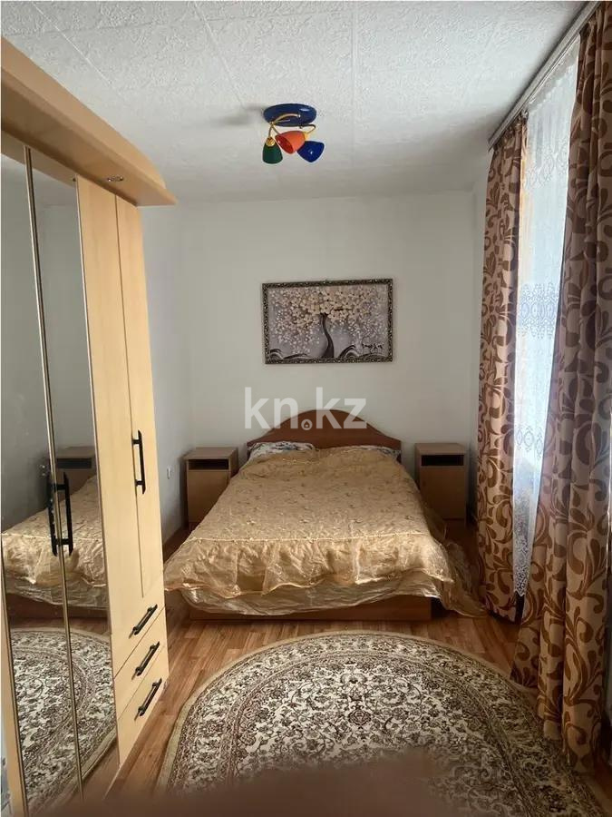 Продажа 2-комнатной квартиры, 54 м², ул. Аманжолова, дом  8 в Караганде - фото 2