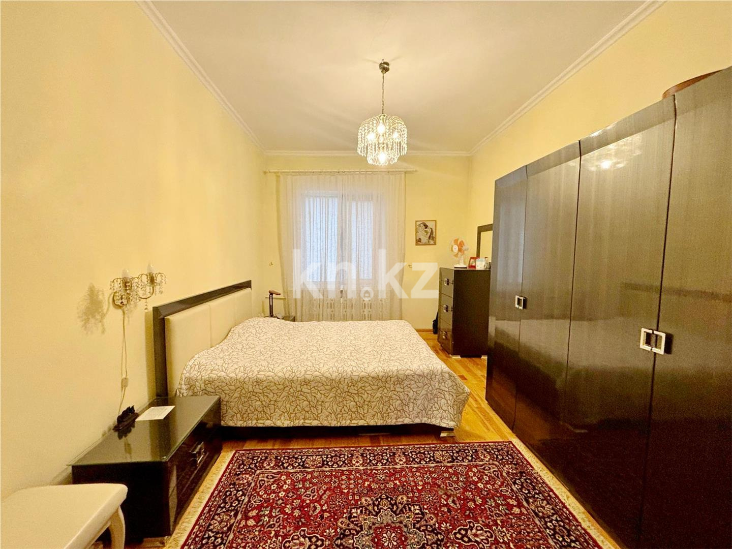 Продажа 3-комнатной квартиры, 84 м², ул. Абая в Караганде - фото 5