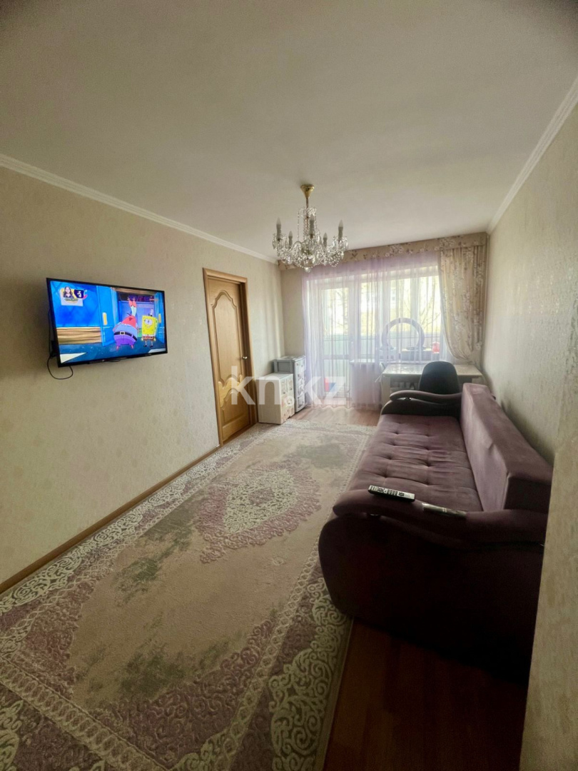 Продажа 2-комнатной квартиры, 43.3 м², ул. Ерубаева в Караганде